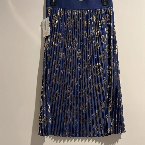 Lularoe blue gold Jill skirt. Size small. NWT. - Picture 4 of 7